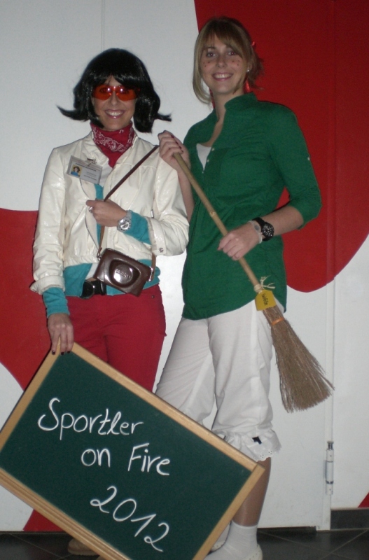 Lala Kolumna unsere fliegende Reporterin und Leni