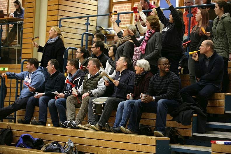 Der Eltern-Fanblock in Schweinfurt