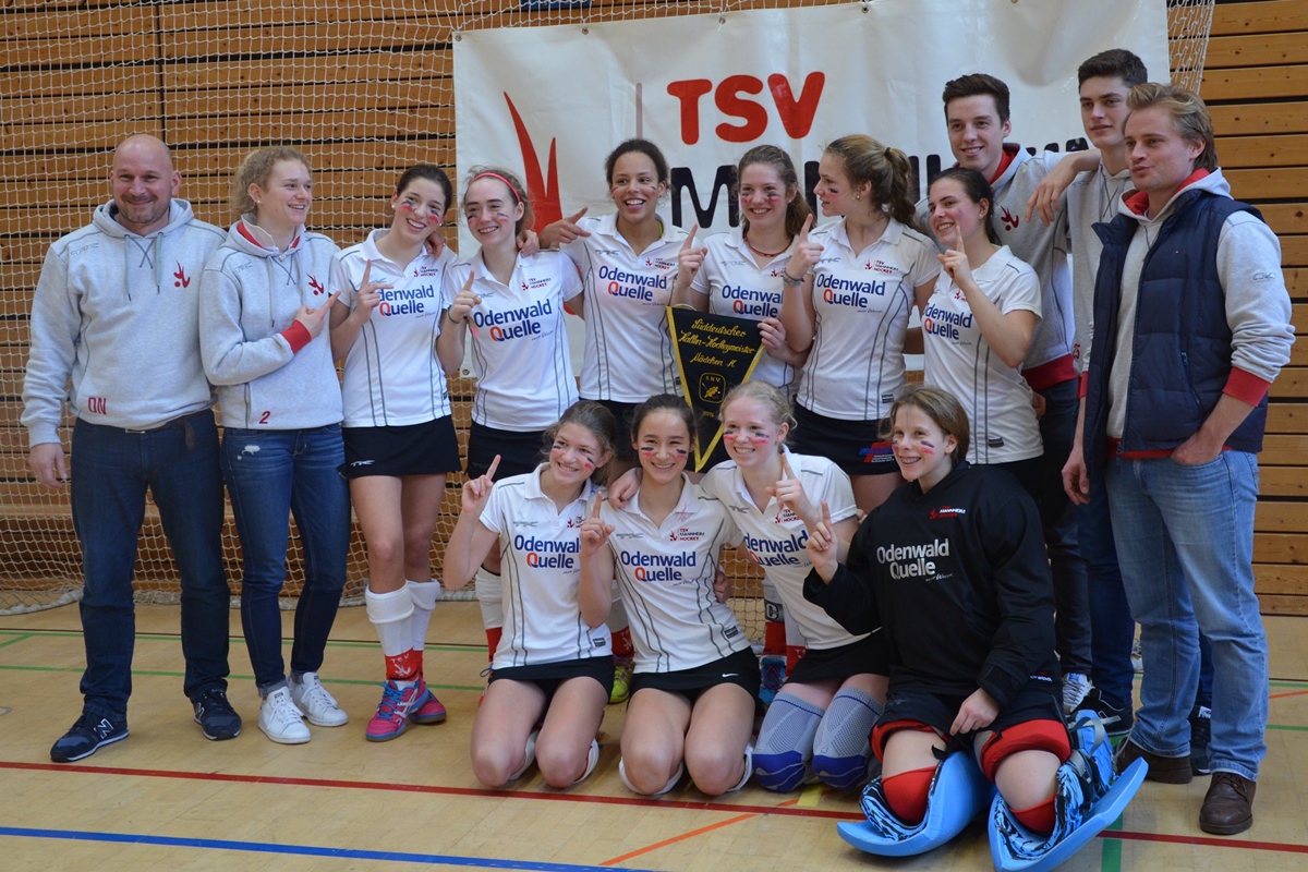 A-Mädchen als Süddeutscher Meister 2015/2016 - eine coole Truppe