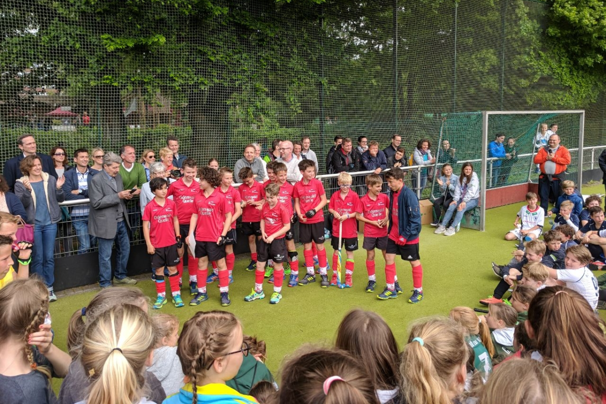 B-Knaben bei der Siegerehrung des Echte Fründe Cup in Köln am 29.04.2018