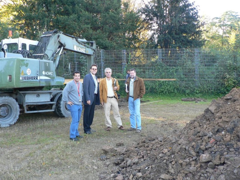 24.10.06 Mit der Bauleitung vor Ort