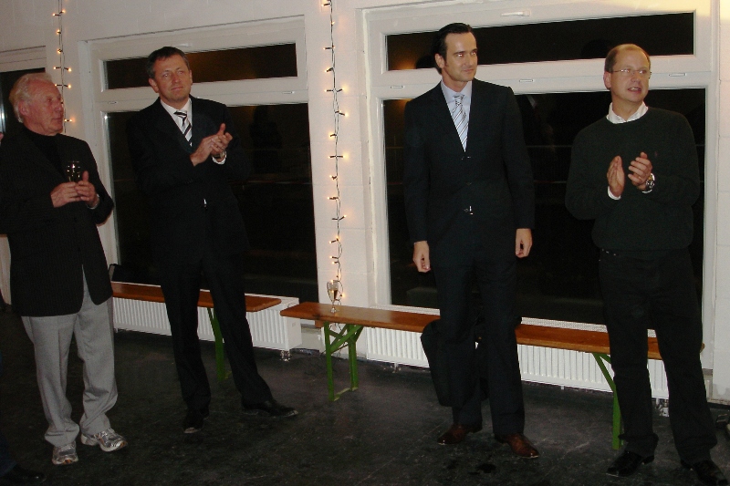 01.12.07 J&M-Vorstand Dr. Andreas Müller bei seinem Grußwort